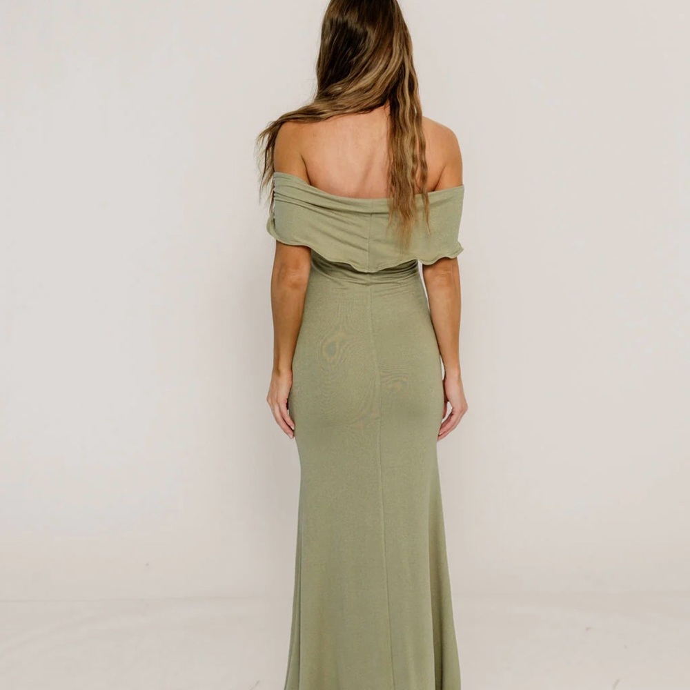 NEVER WORN. Off-Shoulder Maxi Dress in Olive Green - Picture 3 of 4